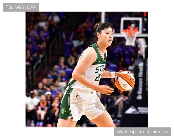 WCBA精彩瞬间！李月汝力压对手再创新高，上海女篮三连胜